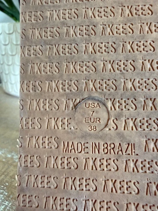 Tkees Lily Platform Sandals — Size 7 - Picture 8 of 8